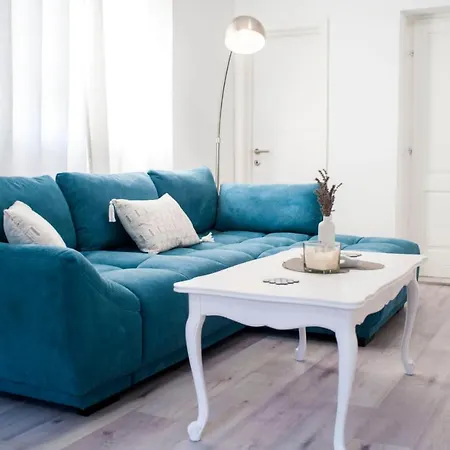 Peninsula Divina