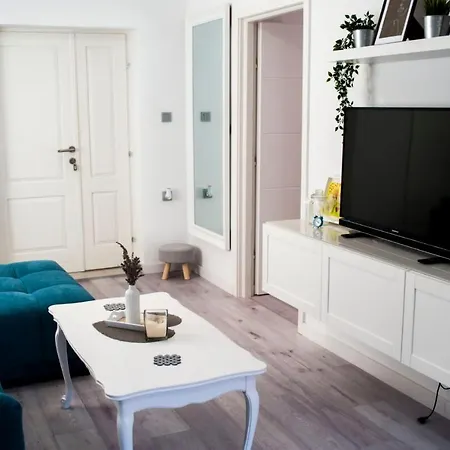 Apartment Peninsula Divina